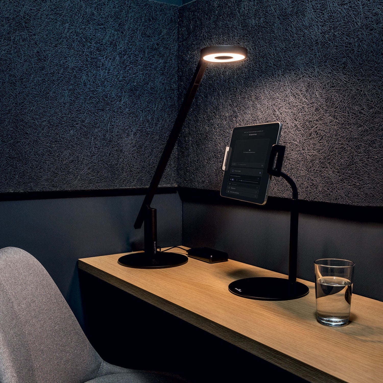 Durable® TWIST Black Table Stand for Tablets, Black - Bloom Skins