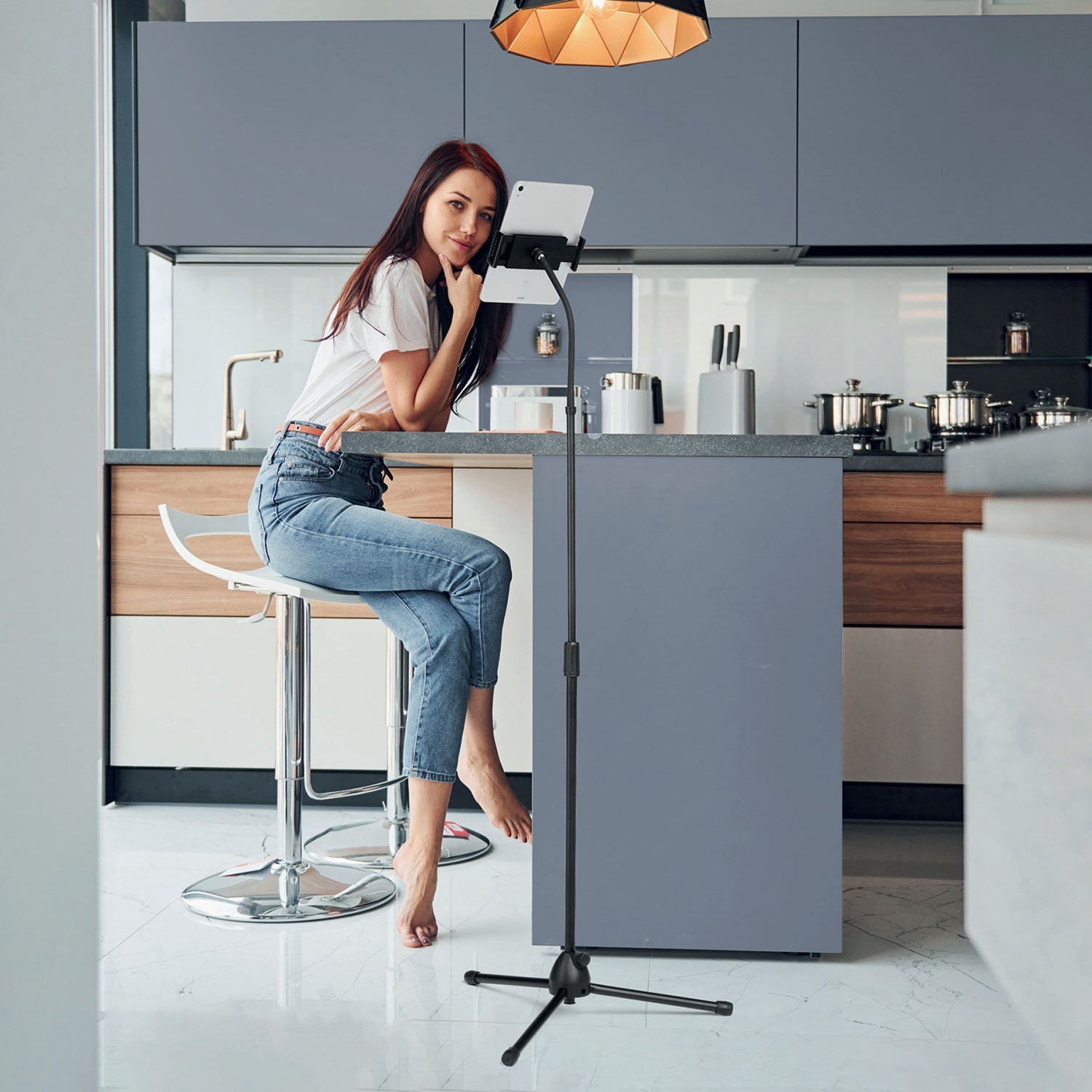 Durable® TWIST Black Floor Stand for Tablet, Black - Bloom Skins