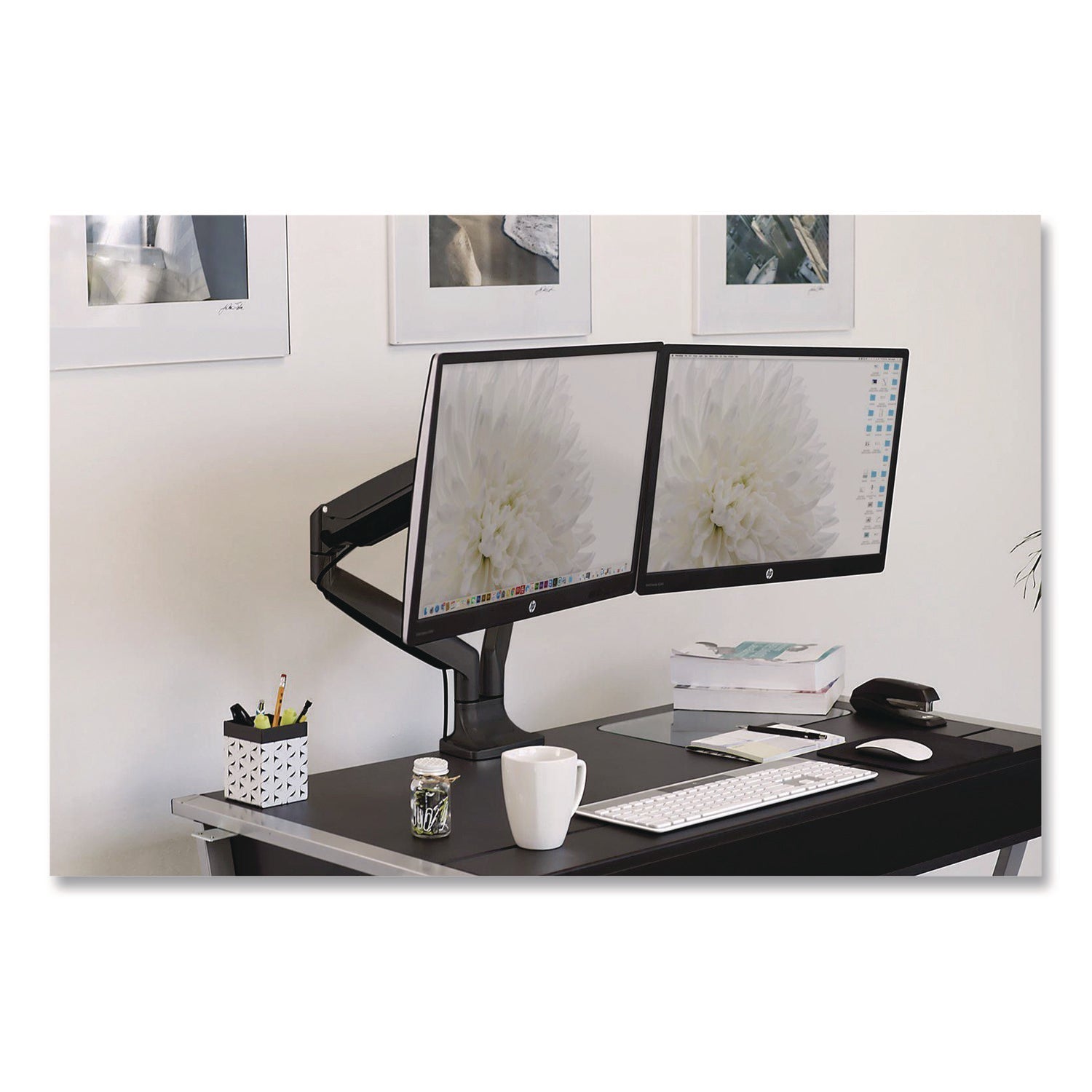 MOUNT-IT! Dual Monitor Gas-Spring Mounting Arm, For 13" to 32" Monitors, 360 Degree Rotation, +/-45 Degree Tilt, Black, Supports 20 lb