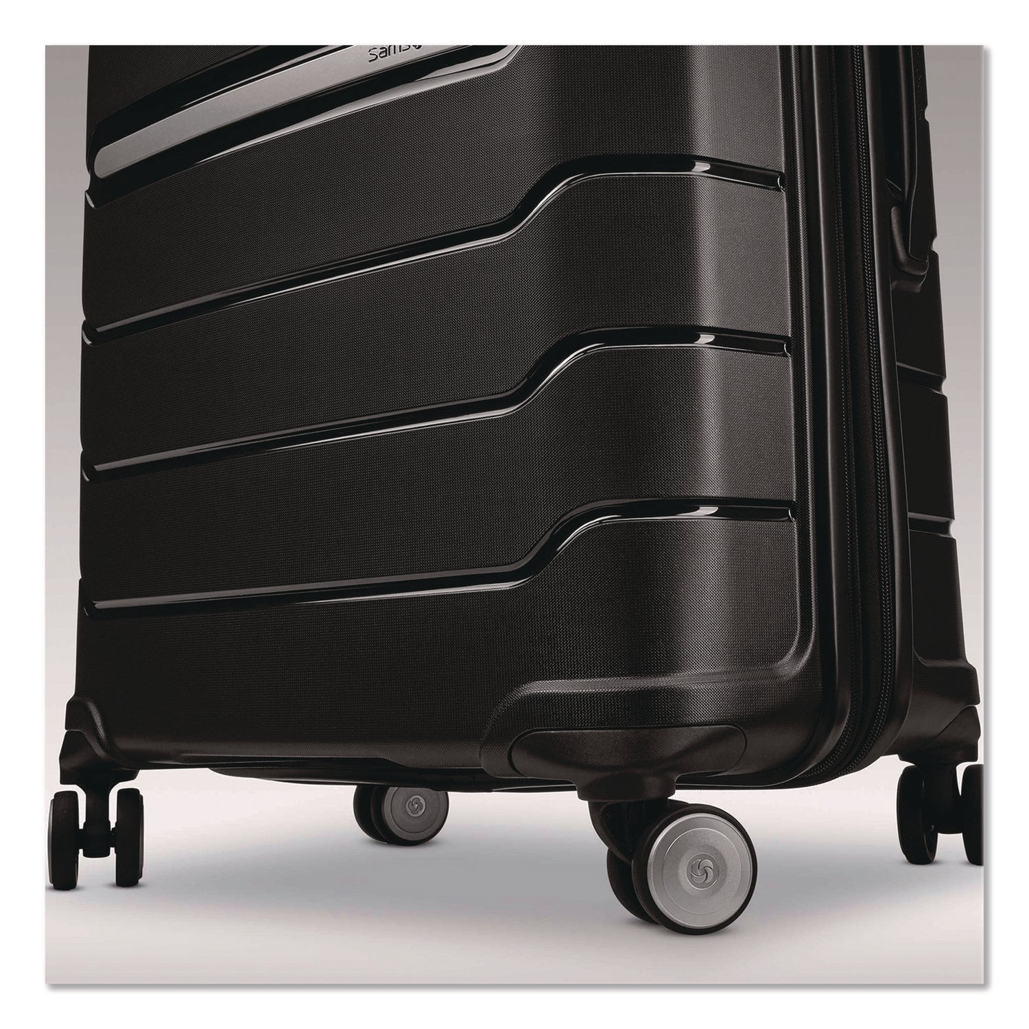 Samsonite® Freeform Hard Side Carry-On Suitcase, Four-Wheeled Spinner, 15.25 x 10 x 21.25, Black - Bloom Skins