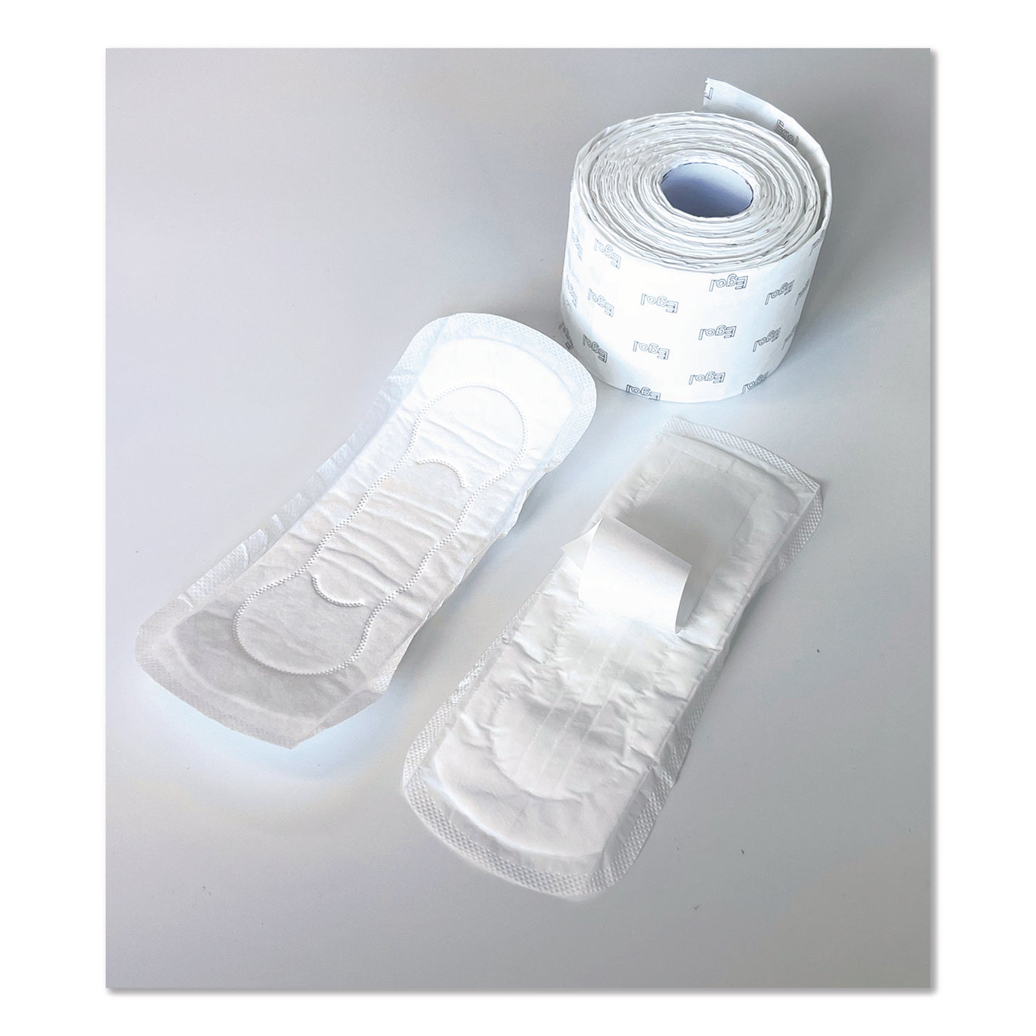 Egal Pads on a Roll, 40 Pads/Roll, 12 Rolls/Carton - Bloom Skins