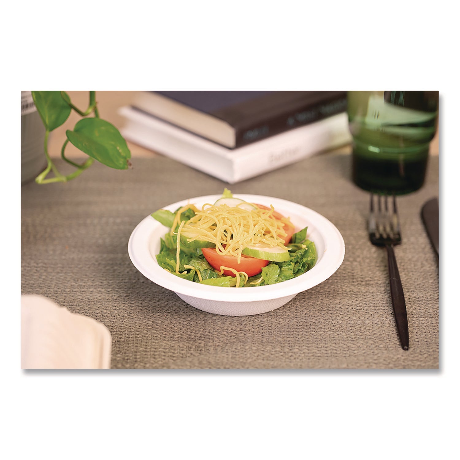 SCT® ChampWare Molded Fiber Tableware, Bowl, 12 oz, White, 125/Sleeve, 8 Sleeves/Carton