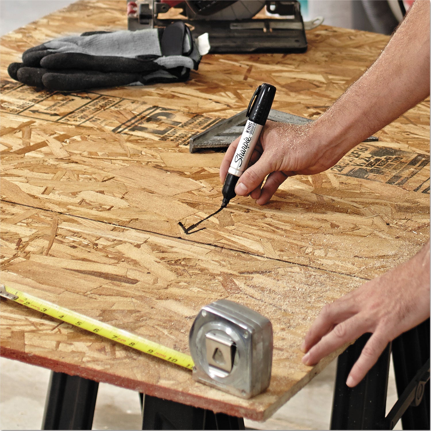 Sharpie® King Size Permanent Marker, Broad Chisel Tip, Black, 4/pack