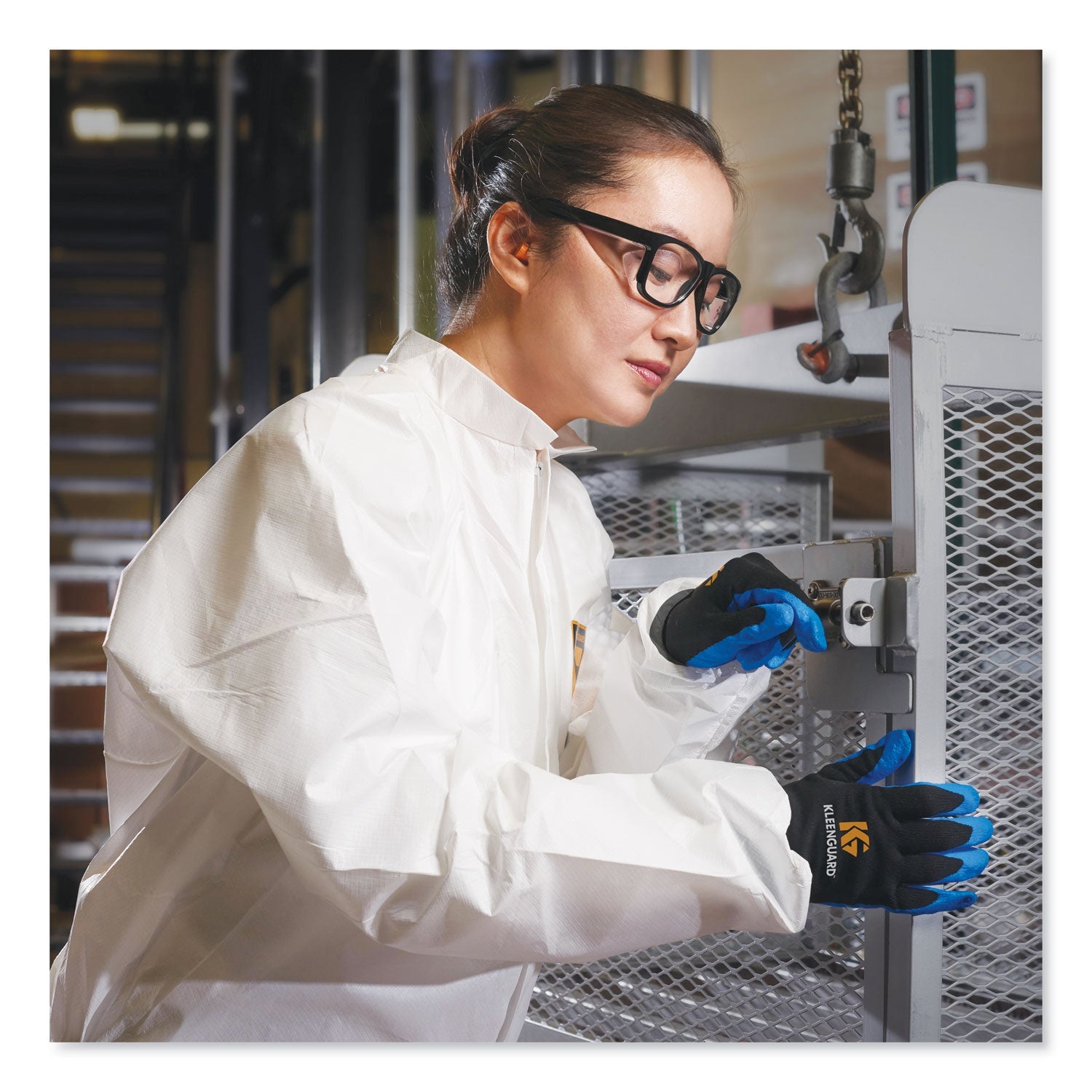 KleenGuard™ A40 Elastic-Cuff and Ankles Coveralls, 3X-Large, White, 25/Carton - Bloom Skins