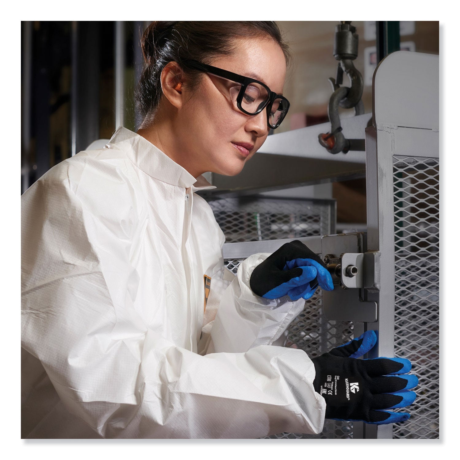 KleenGuard™ G40 Foam Nitrile Coated Gloves, 220 mm Length, Small/Size 7, Blue, 12 Pairs - Bloom Skins