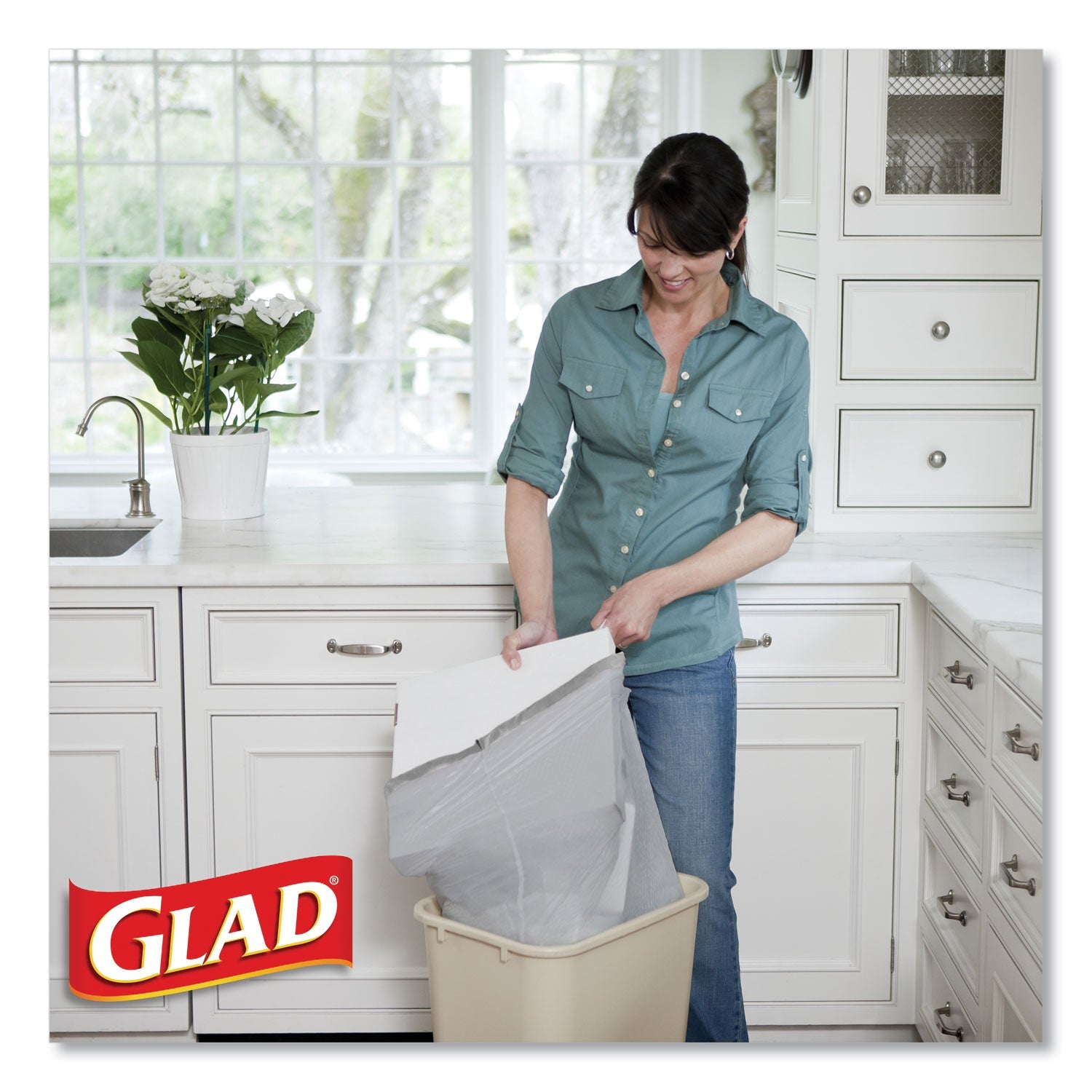 Glad® Tall Kitchen Drawstring Trash Bags with LeakGuard, 13 gal, Unscented, 23.75" x 25.38", White, 120/Box