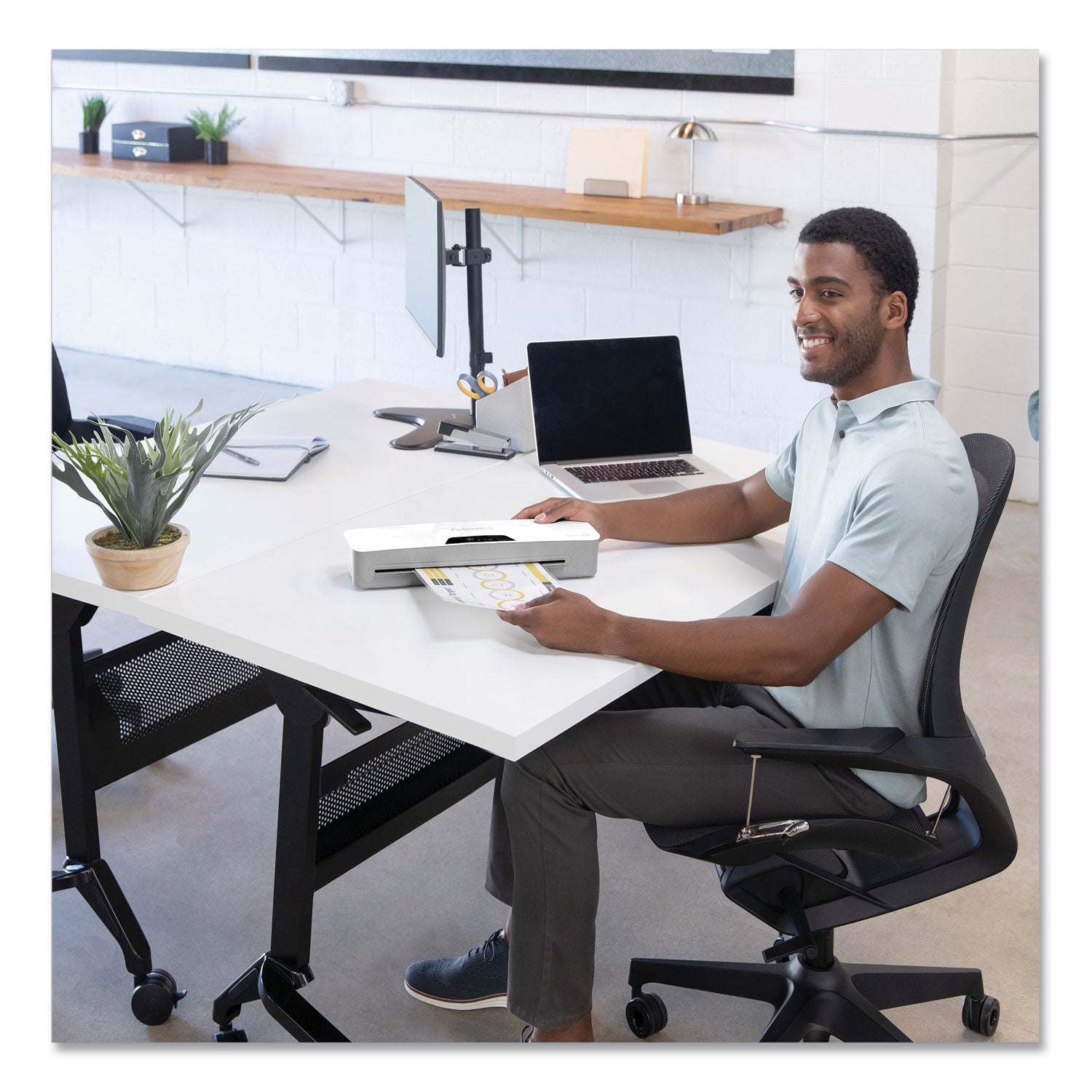 Fellowes® Halo Laminator, Two Rollers, 12.5" Max Document Width, 5 Mil Max Document Thickness