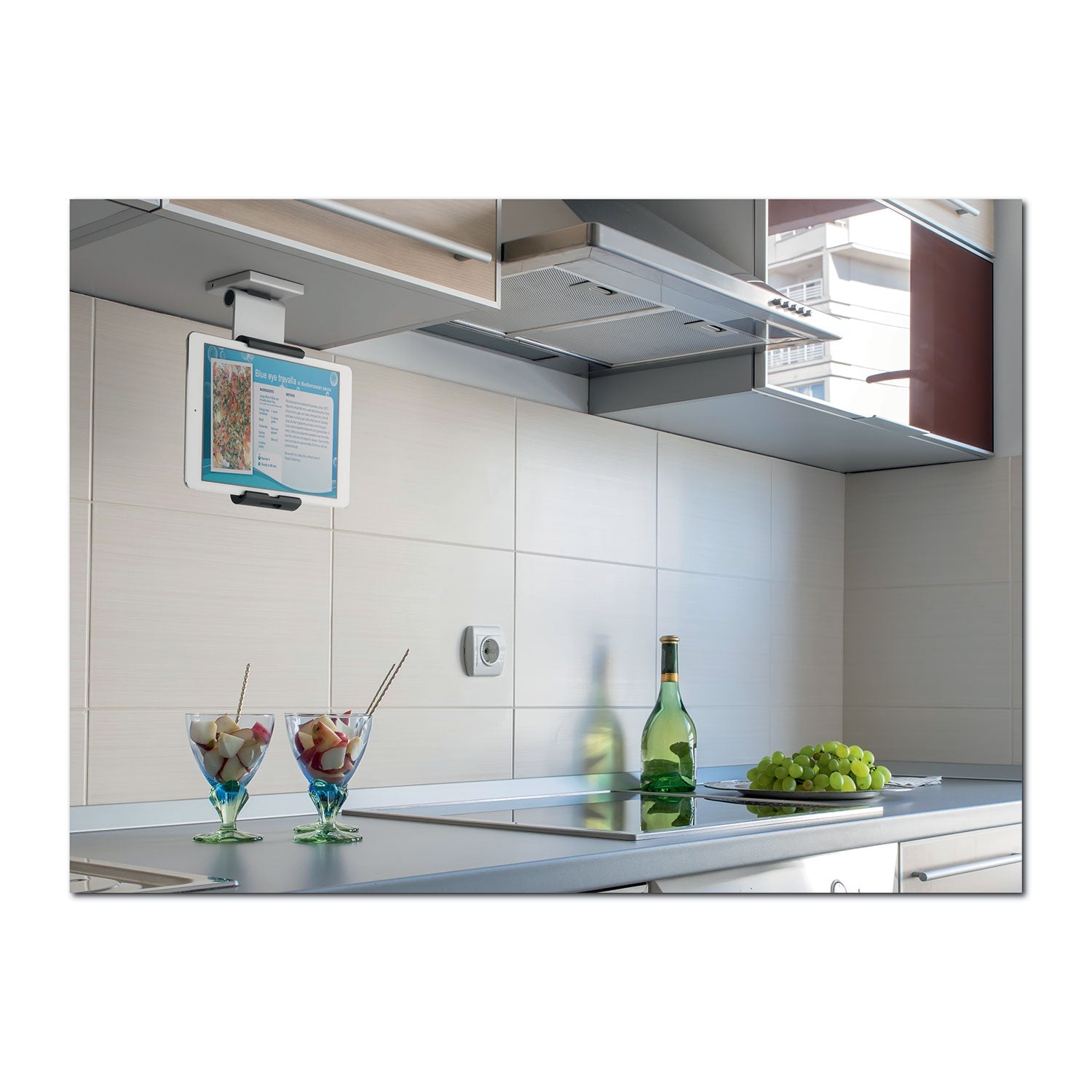 Durable® Mountable Tablet Holder, Silver/charcoal Gray