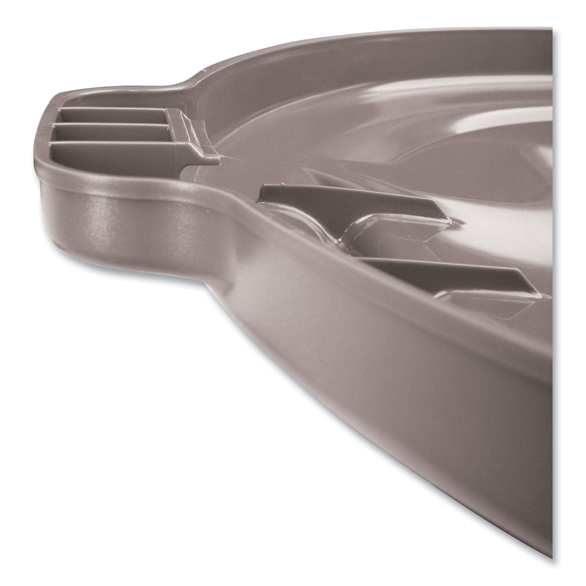 Rubbermaid® Commercial BRUTE Self-Draining Flat Top Lid, for 32 gal Round BRUTE Containers, 22.25" Diameter, Gray