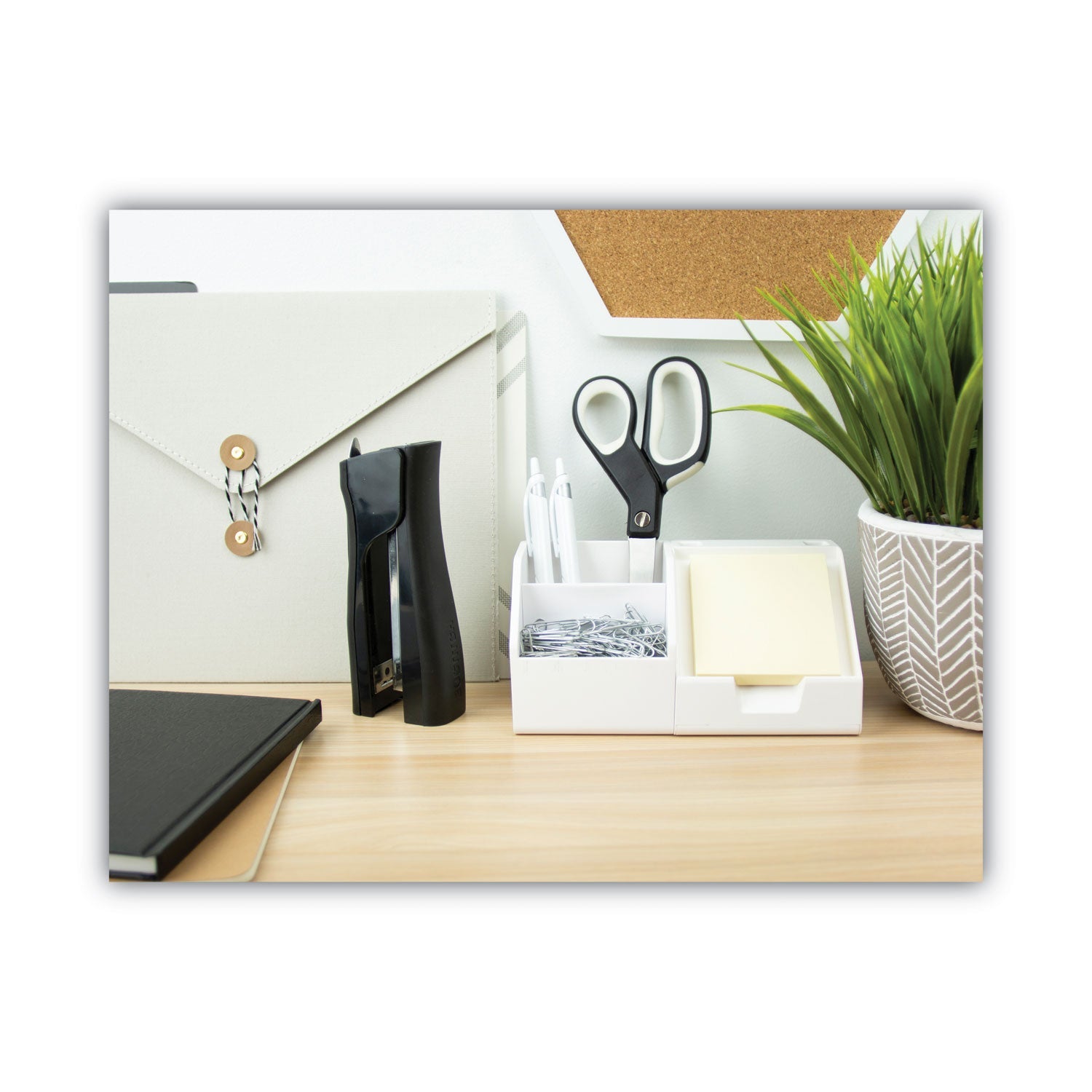 Bostitch® Dynamo Stapler, 20-Sheet Capacity, Black