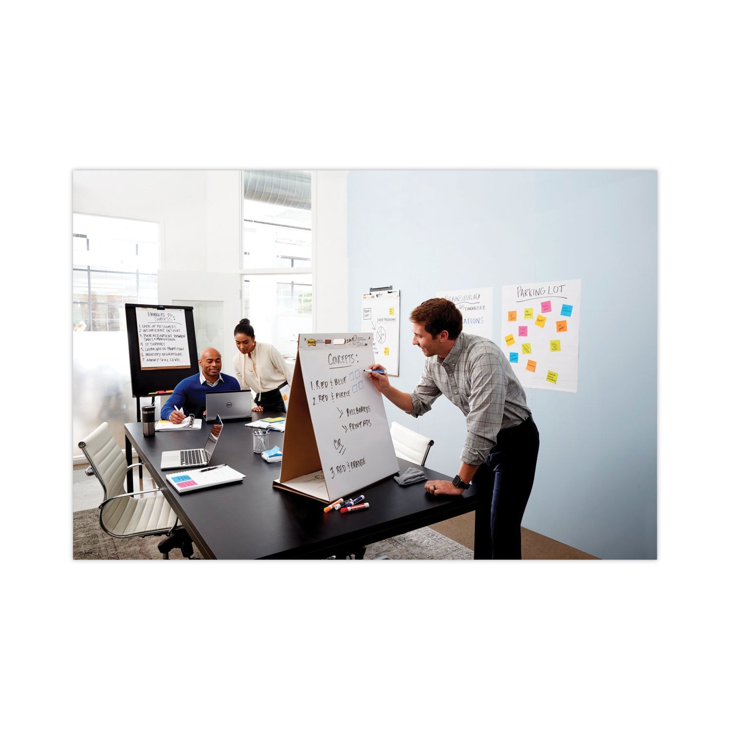 Post-it® Easel Pads Super Sticky Pad Plus Tabletop Easel Pad with Self-Stick Sheets and Dry Erase Board, Unruled, 20 x 23, White, 20 Sheets