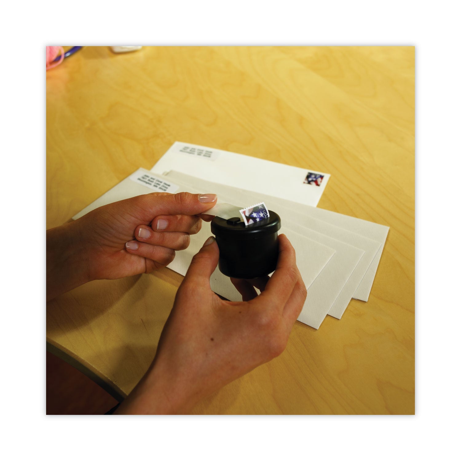 LEE Ultimate Stamp Dispenser, One 100 Count Roll, Black, Plastic, 2" Diameter x 1.69"h