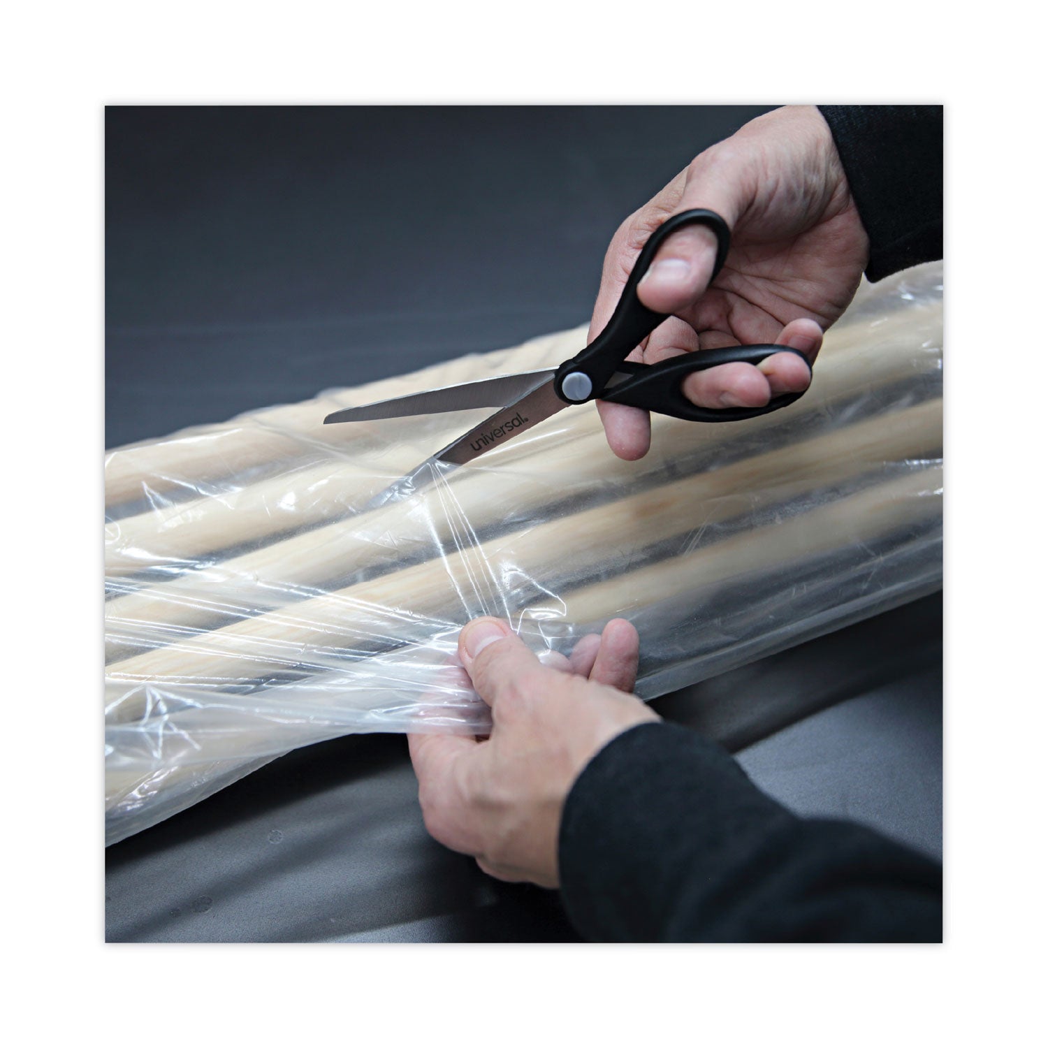 Universal® Stainless Steel Office Scissors, 7" Long, 3" Cut Length, Straight Black Handle