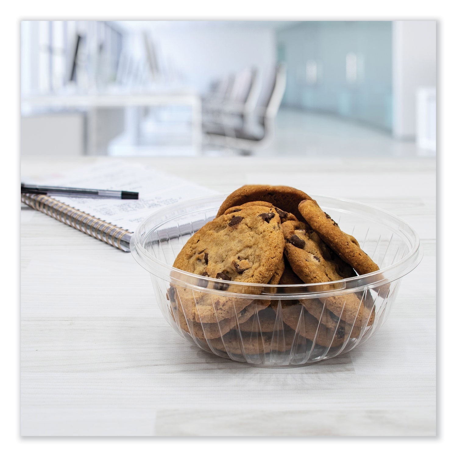 Dart® PresentaBowls Clear Bowls, 32 oz, Plastic, 63/Bag, 4 Bags/Carton, 252 Bowls/Carton - Bloom Skins