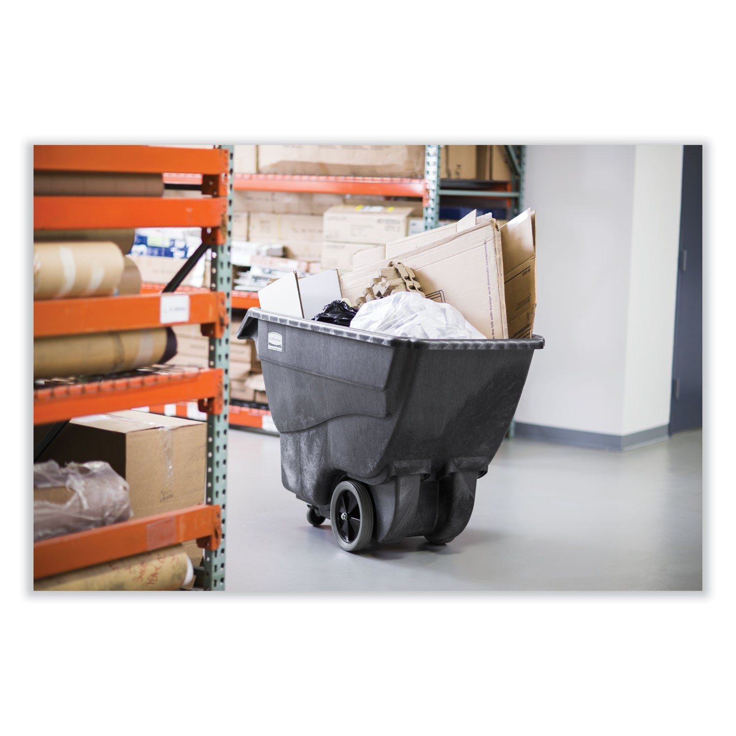 Rubbermaid® Commercial 0.75 cu yd Structural Foam Tilt Truck, 600 lb Capacity, Black