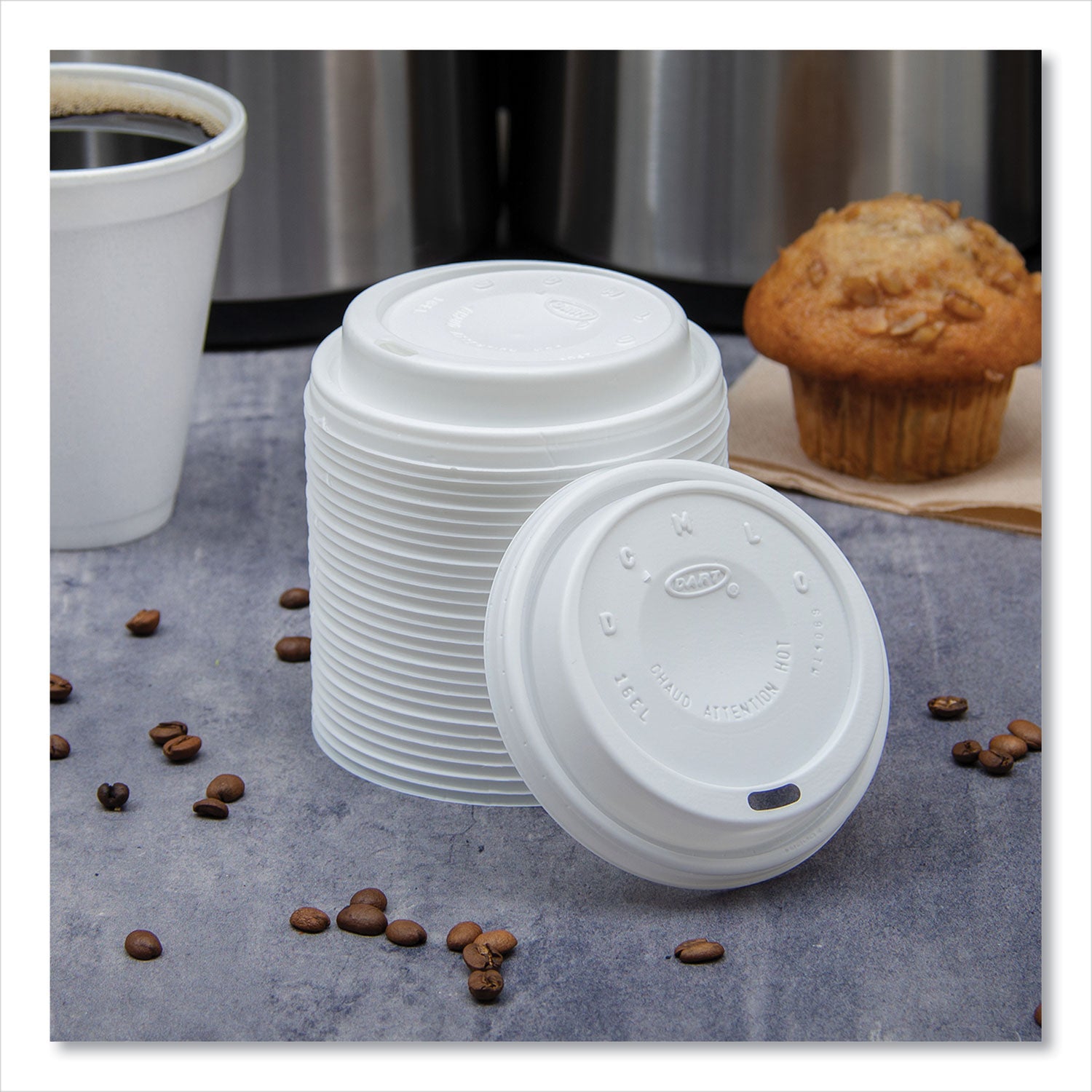 SOLO® Cappuccino Dome Sipper Lids, Fits 12 oz to 24 oz Hot Cups, Plastic, White, 1,000/Carton