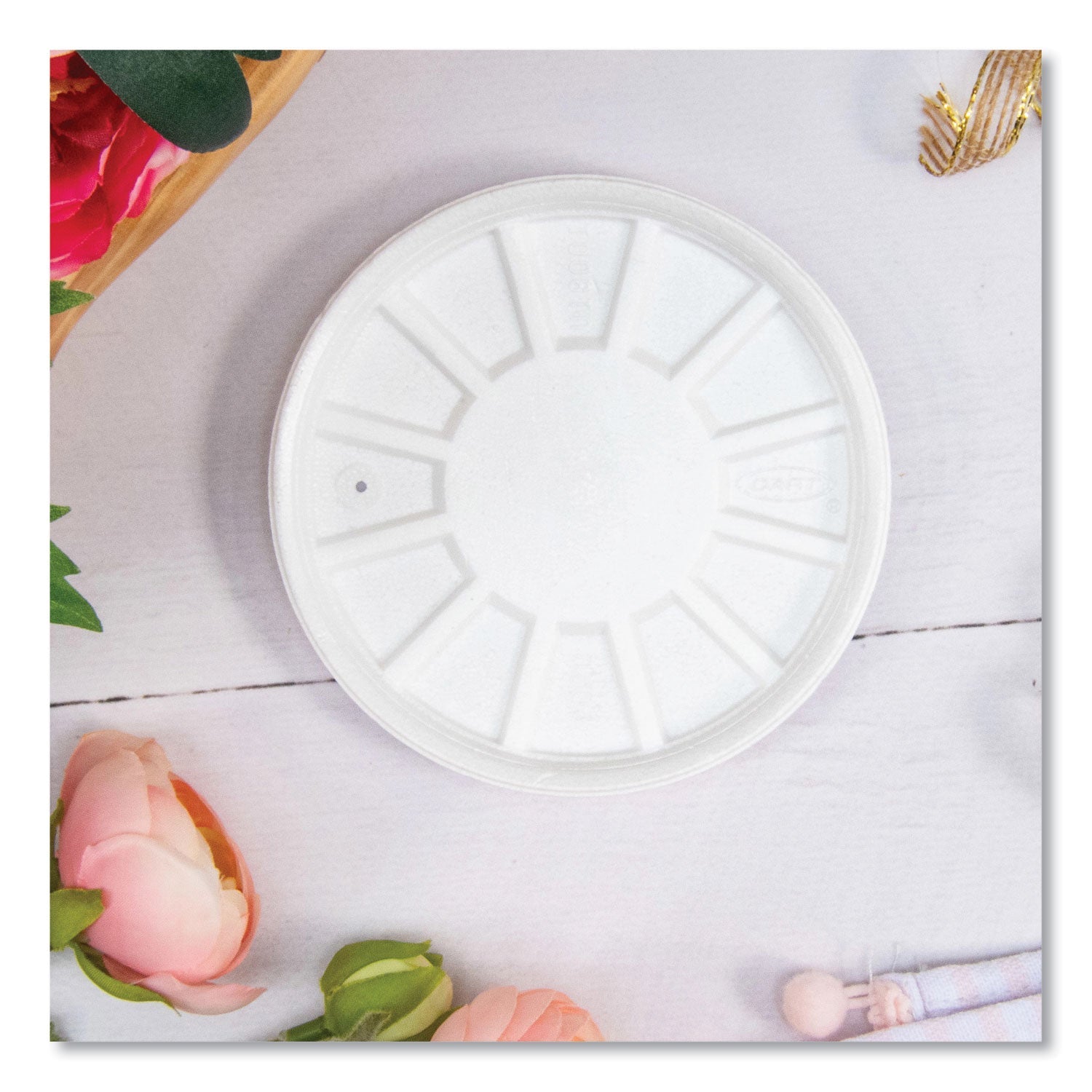 Dart® Vented Foam Lids, Fits 6 oz to 32 oz Hot Cups, White, 50/Pack, 10 Packs/Carton