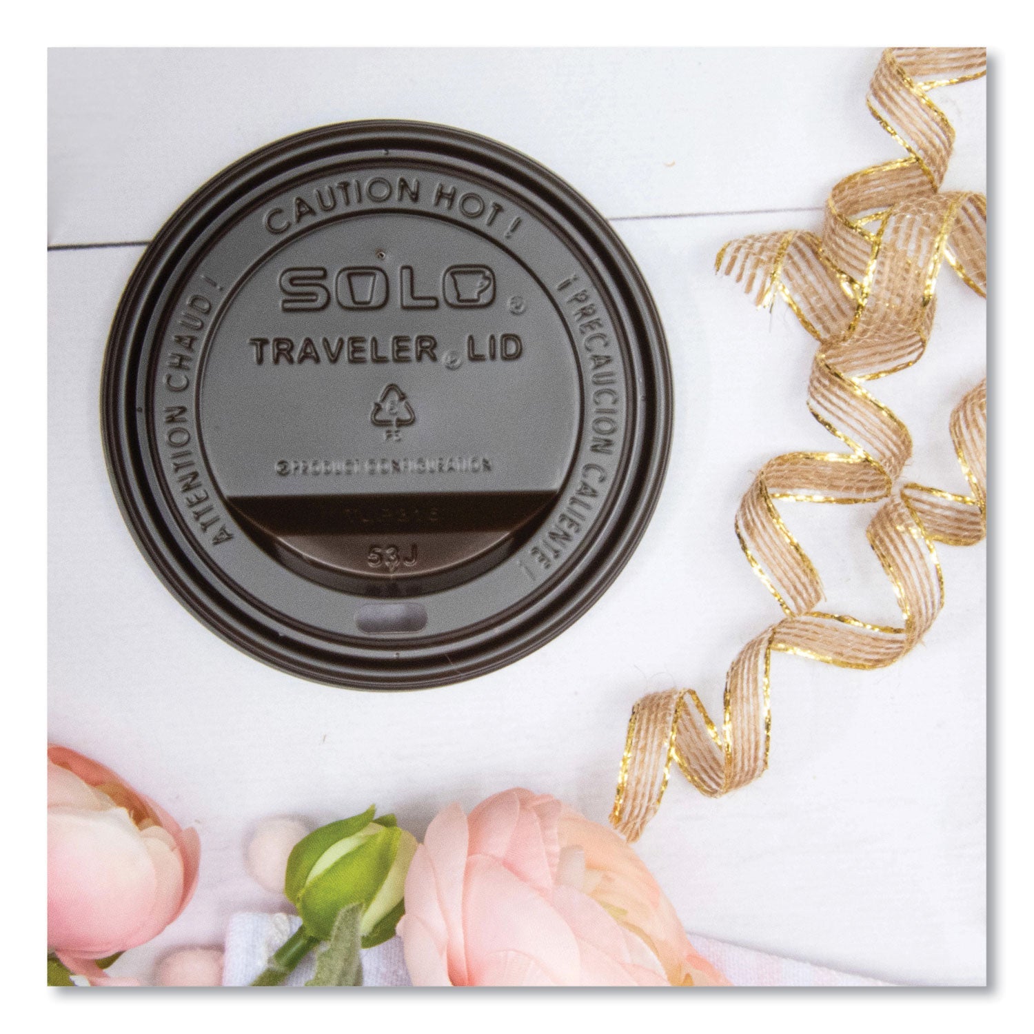 SOLO® Traveler Cappuccino Style Dome Lid, Fits 10 oz to 24 oz Hot Cups, Plastic, Black, 100/Sleeve, 10 Sleeves/Carton