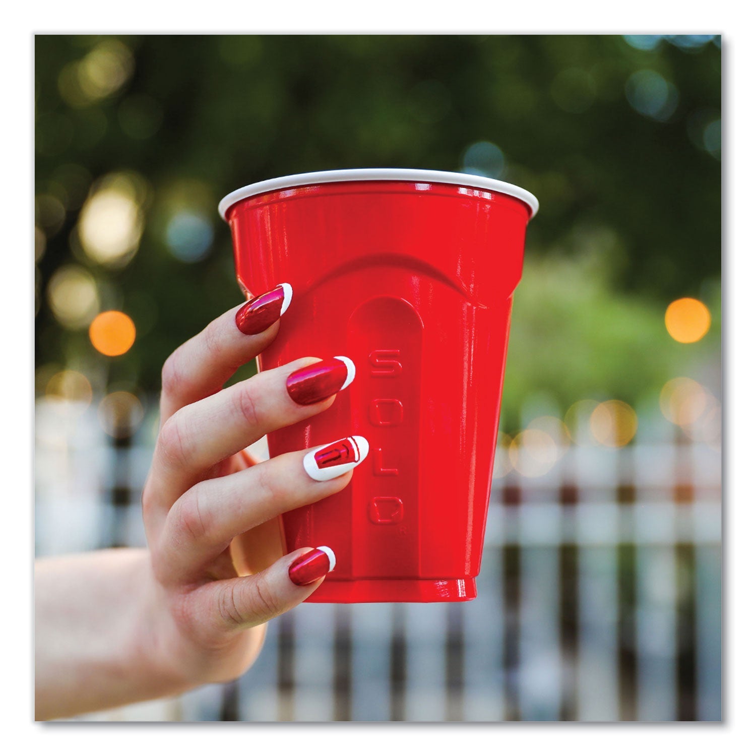 SOLO® Squared Plastic Party Cups, 18 oz, Red, 240/Carton - Bloom Skins