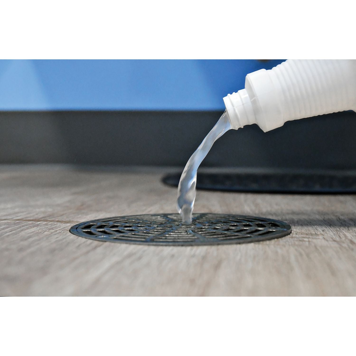 Fresh Products Bio Conqueror 105 Enzymatic Odor Counteractant Concentrate, Spiced Apple, 32 oz Bottle, 12/Carton - Bloom Skins