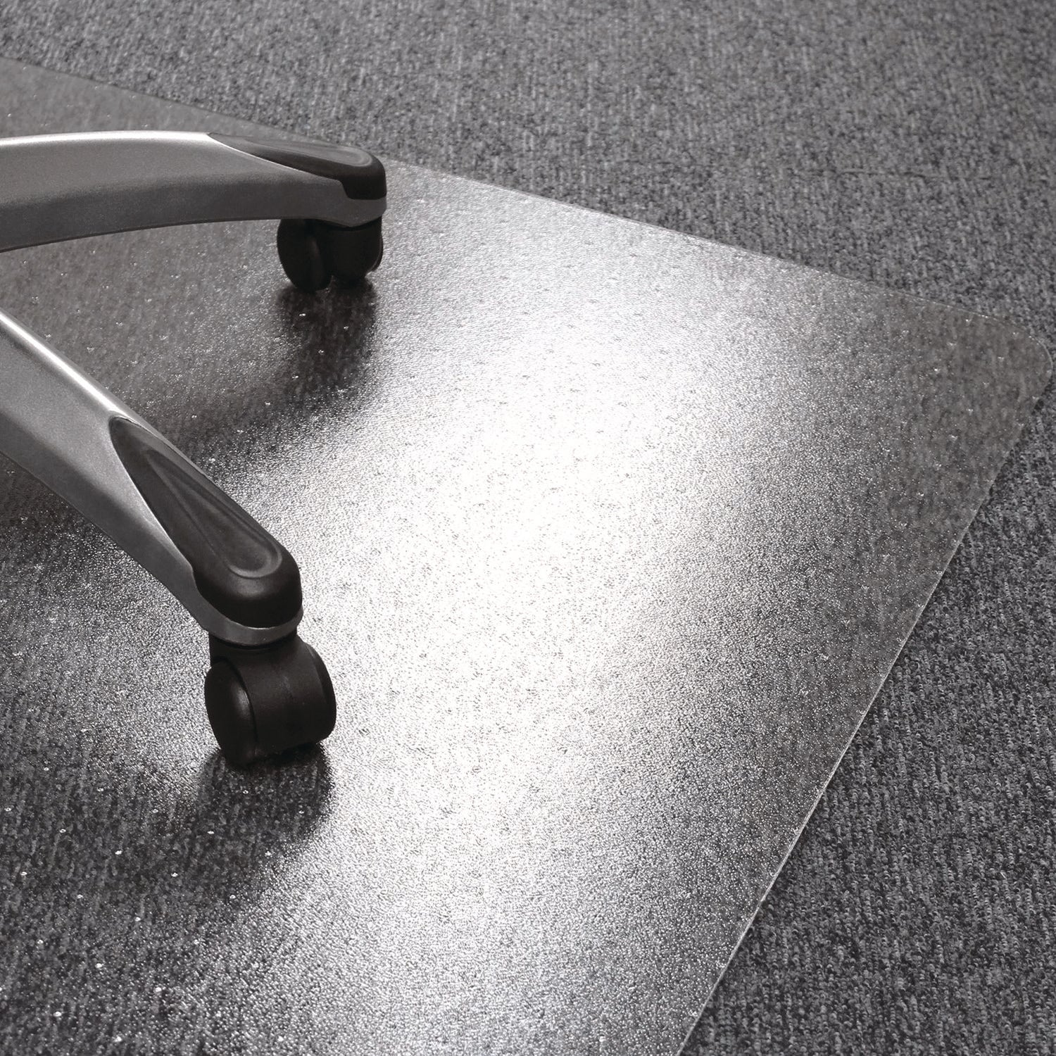 Floortex® Cleartex Ultimat Polycarbonate Chair Mat For Low/medium Pile Carpet, 48 X 60, Clear