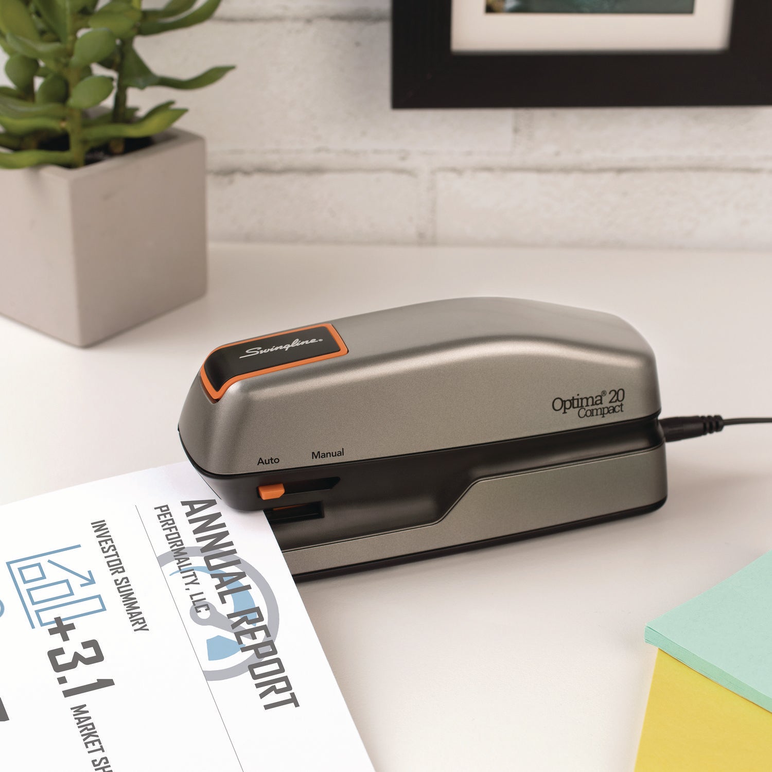 Swingline® Optima Grip Electric Stapler, 20-Sheet Capacity, Black/silver