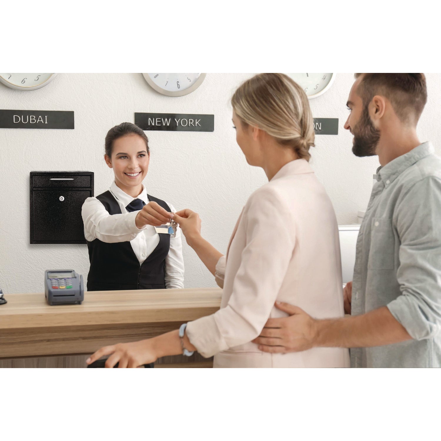 AdirOffice Medium Ultimate Wall Mounted Mail Box, 10.4 x 4.5 x 12, Black