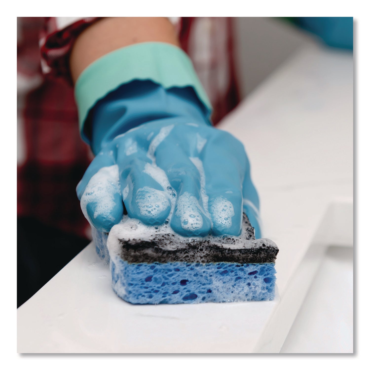 O-Cedar® Scrunge Heavy-Duty Sponge, 2.63" x 4.25", 1" Thick, Black/Blue, 2/Pack