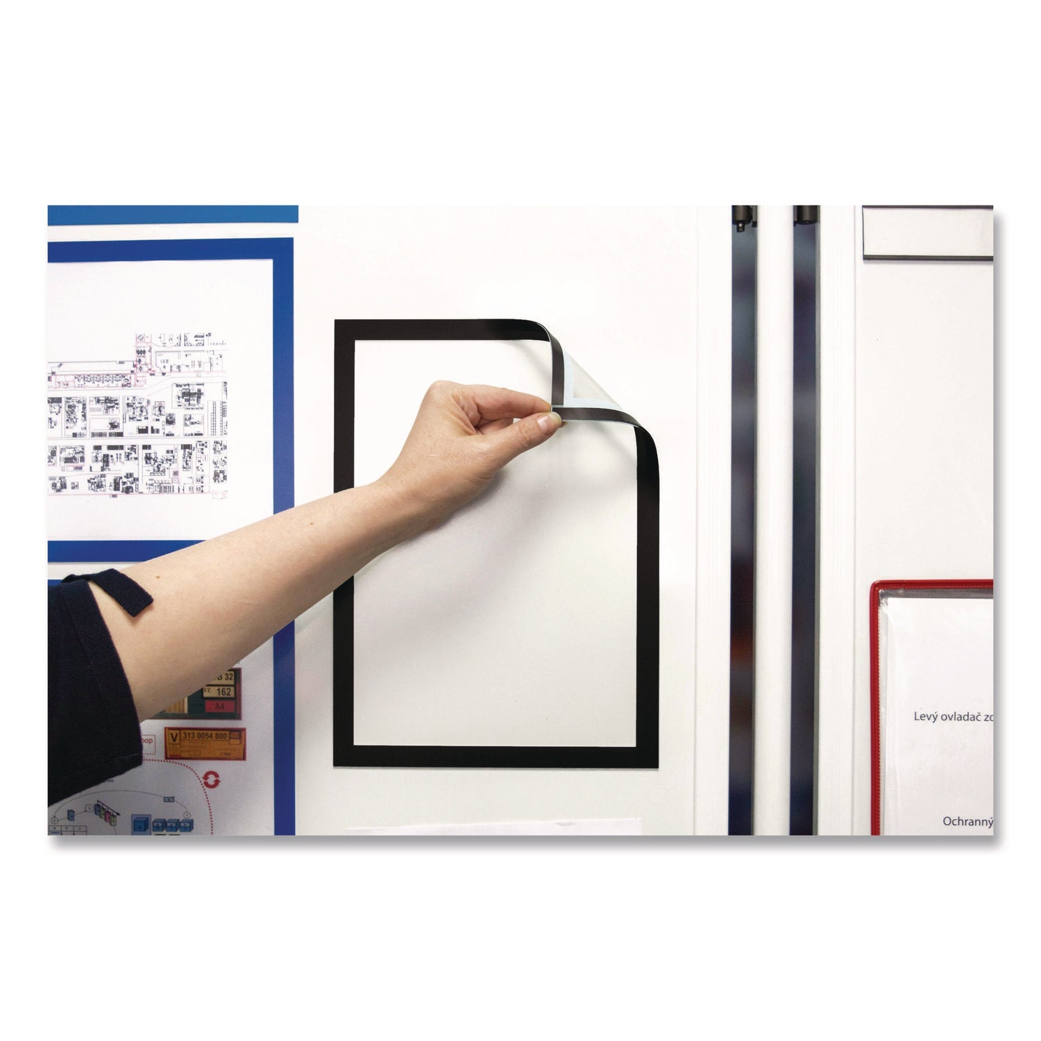 djois® by Tarifold SOLO Magnetic Frame, 8.5 x 11 Insert, Black Frame, 5/Pack - Bloom Skins