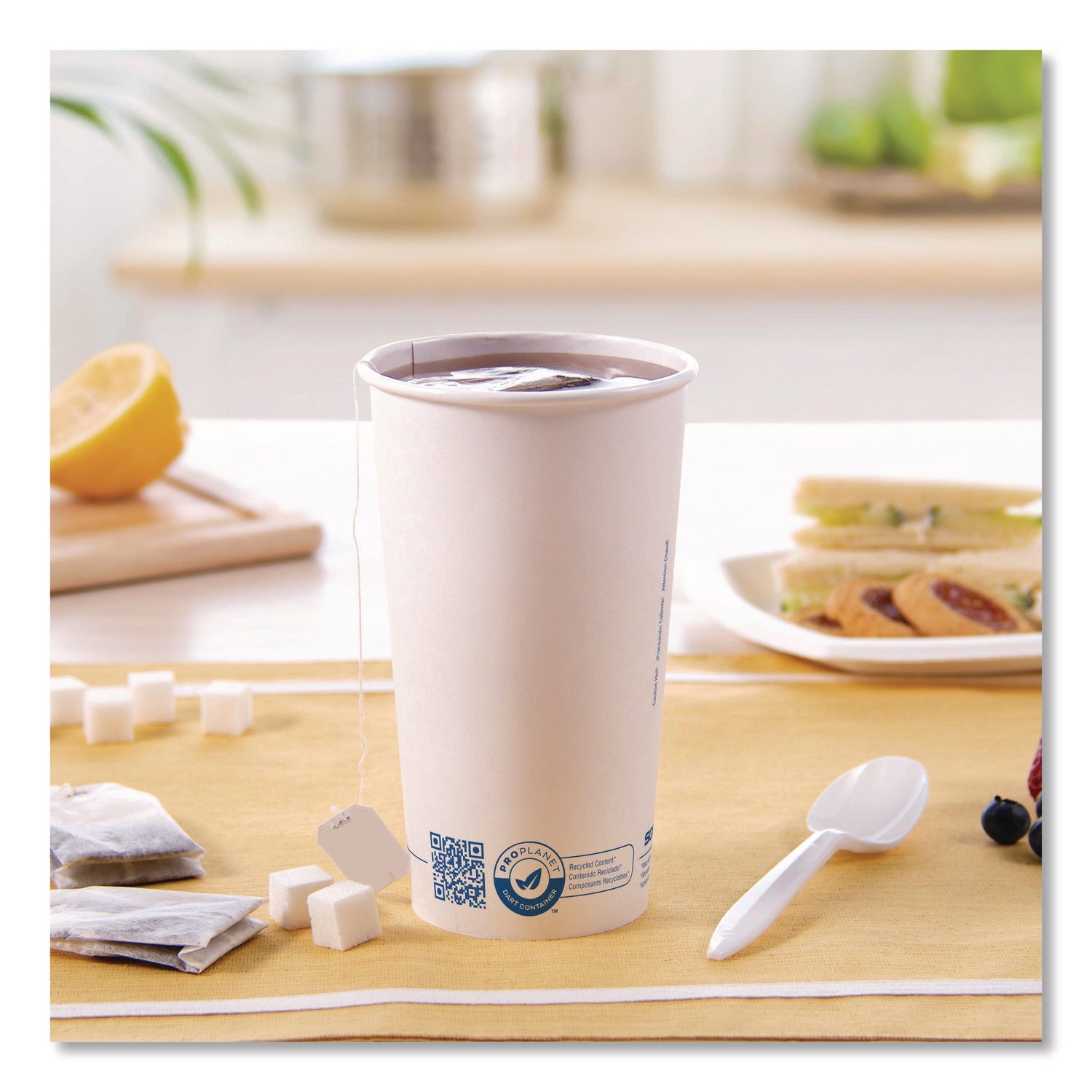 SOLO® Recycled Content PCF Paper Hot Cups, ProPlanet Seal, 20 oz, White/Blue, 600/Carton