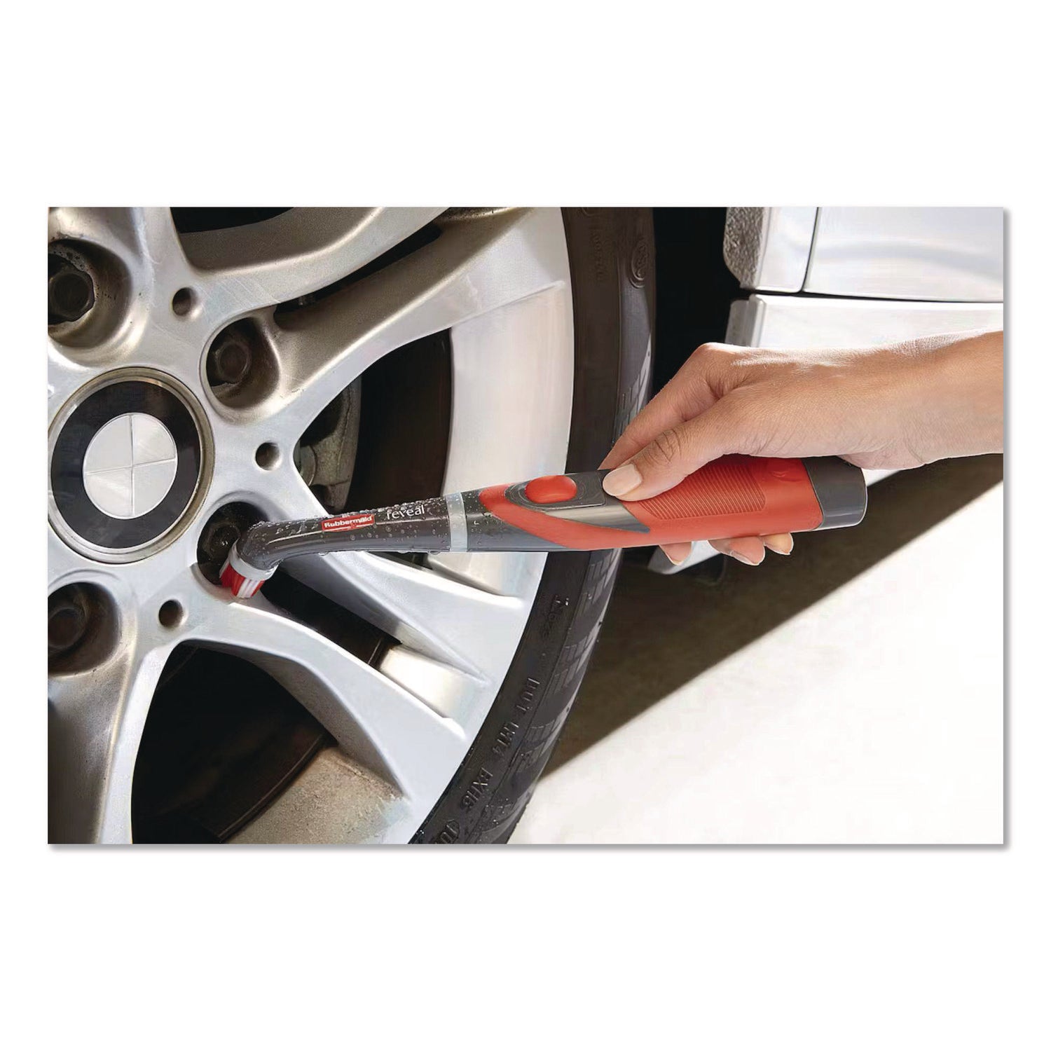 Rubbermaid® Multi-Purpose Cordless Battery Power Scrubber, Red/White Nylon Bristles, 12.68" Brush, 7" Red/Black Handle - Bloom Skins