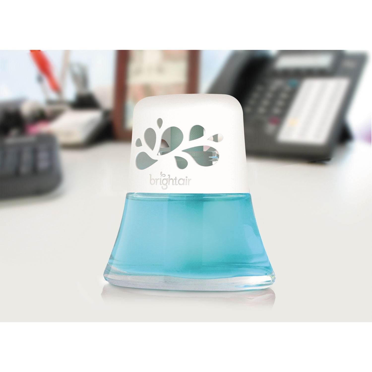 BRIGHT Air® Scented Oil Air Freshener, Calm Waters And Spa, Blue, 2.5 Oz