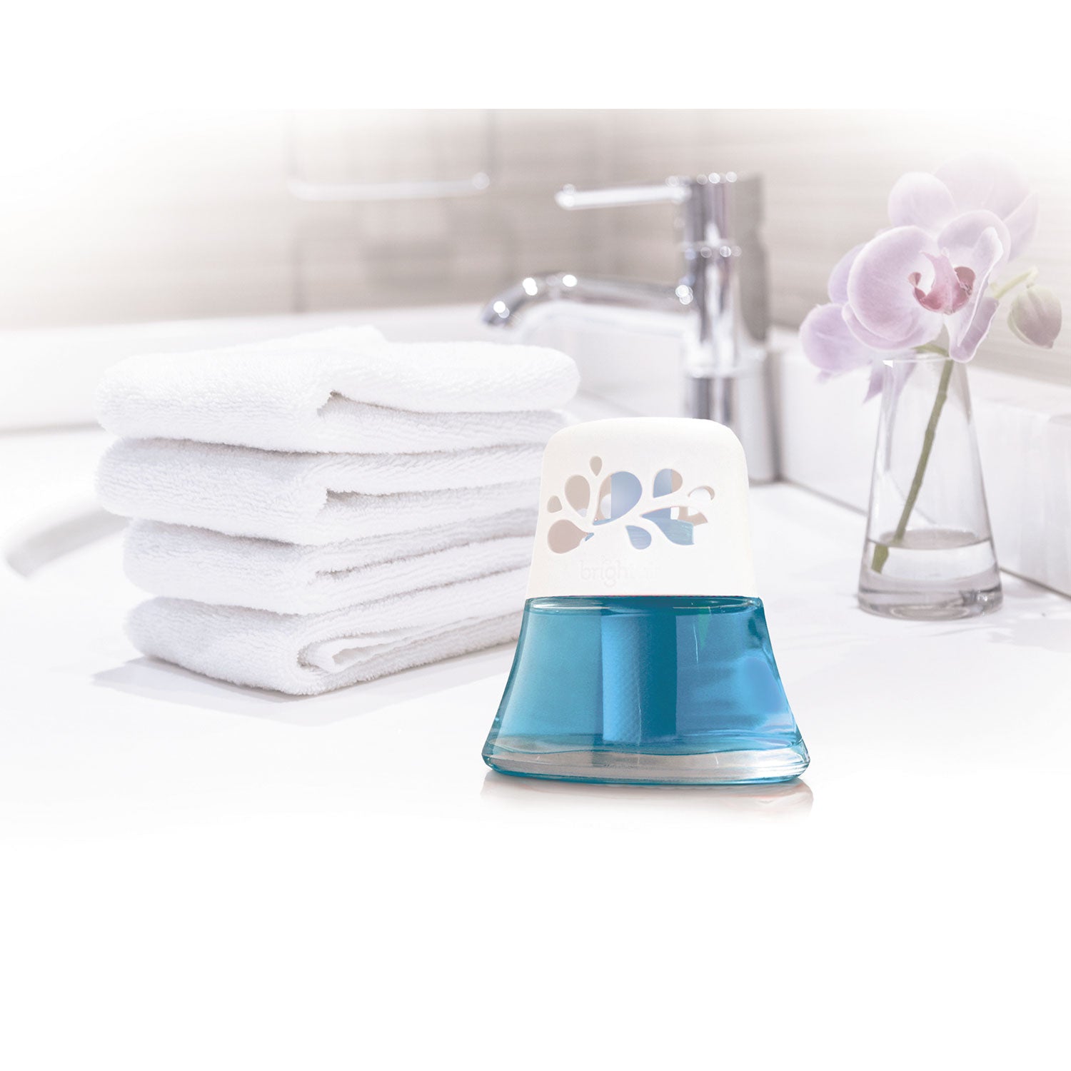 BRIGHT Air® Scented Oil Air Freshener, Calm Waters And Spa, Blue, 2.5 Oz