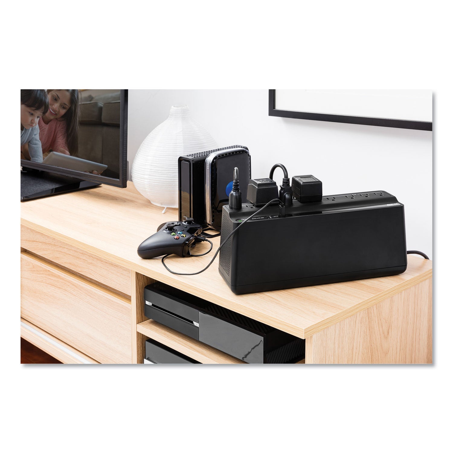 APC® Smart-UPS 850 VA Battery Backup System, 9 Outlets, 120 VA, 354 J