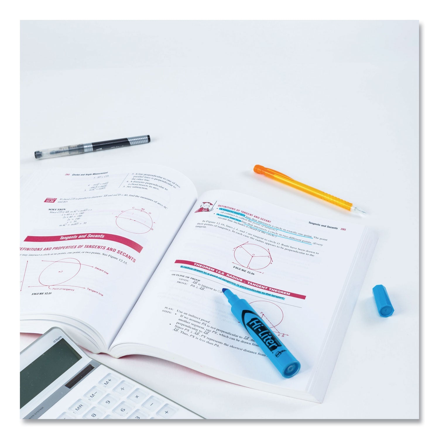 Avery® Hi-Liter Desk-Style Highlighters, Fluorescent Blue Ink, Chisel Tip, Blue/black Barrel, Dozen