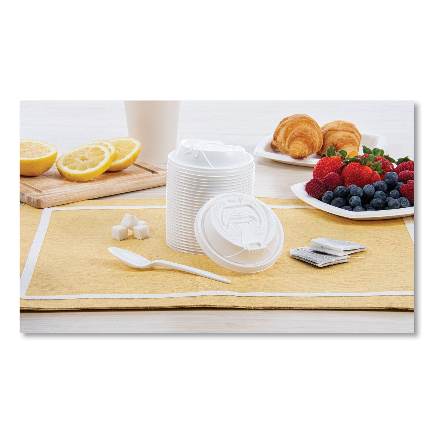 Dart® Optima Reclosable Lid, Fits 12 oz to 24 oz Hot Cups, Plastic, White, 100/Pack