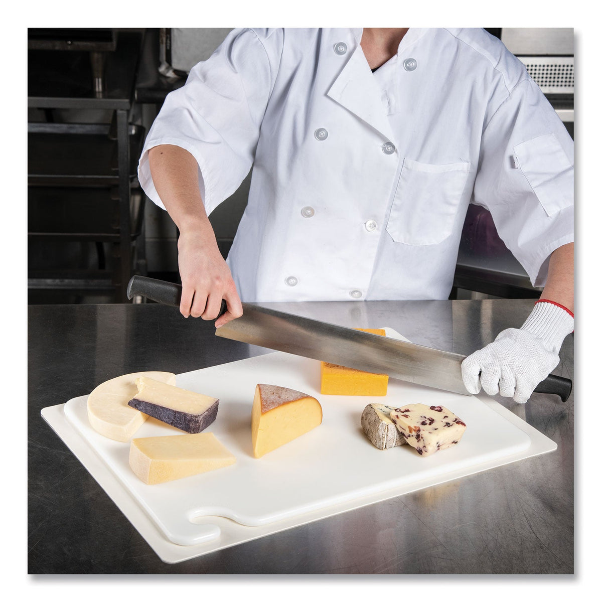 San Jamar® Cut-N-Carry Color Cutting Boards, Plastic, 20 x 15 x 0.5, White