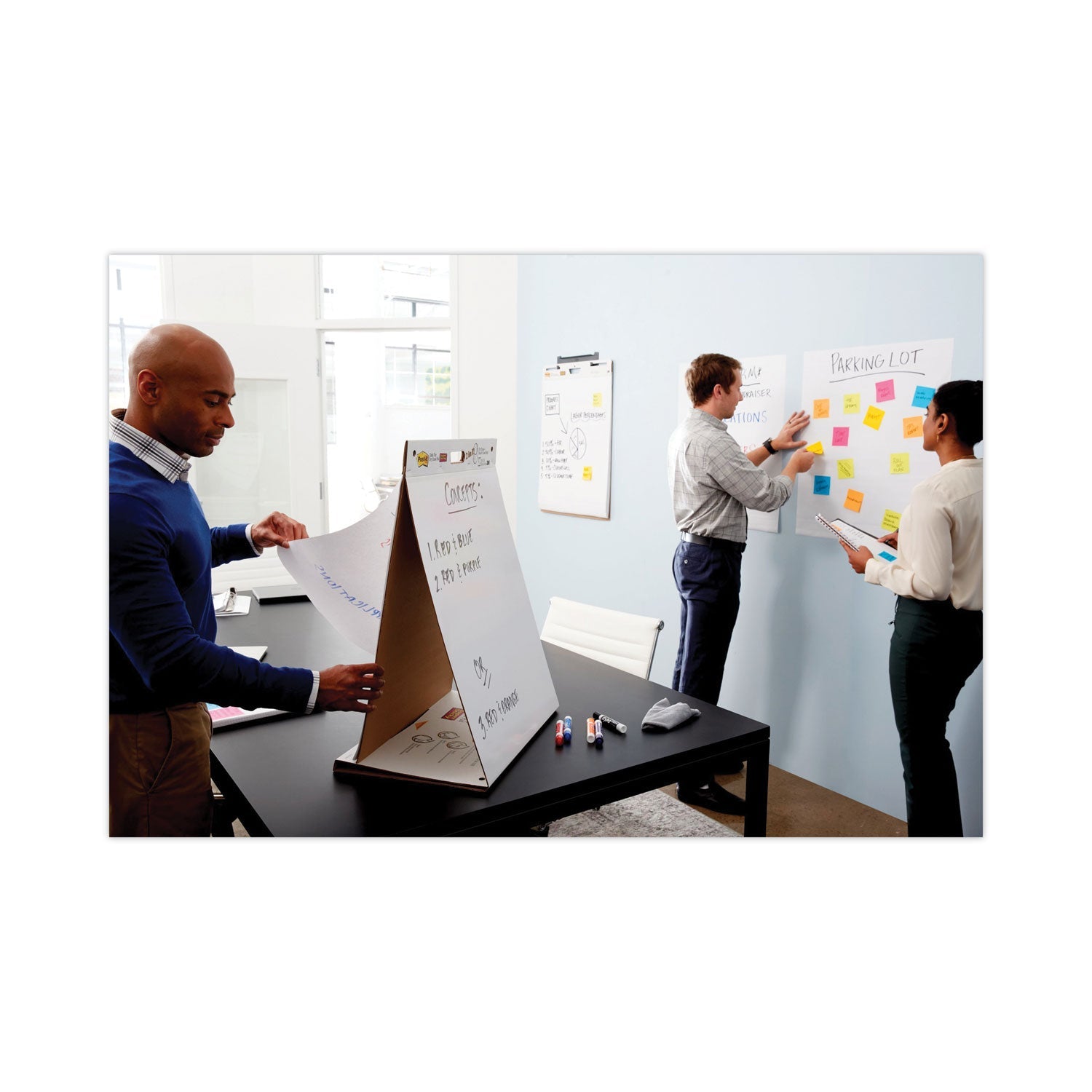 Post-it® Easel Pads Super Sticky Pad Plus Tabletop Easel Pad with Self-Stick Sheets and Dry Erase Board, Unruled, 20 x 23, White, 20 Sheets