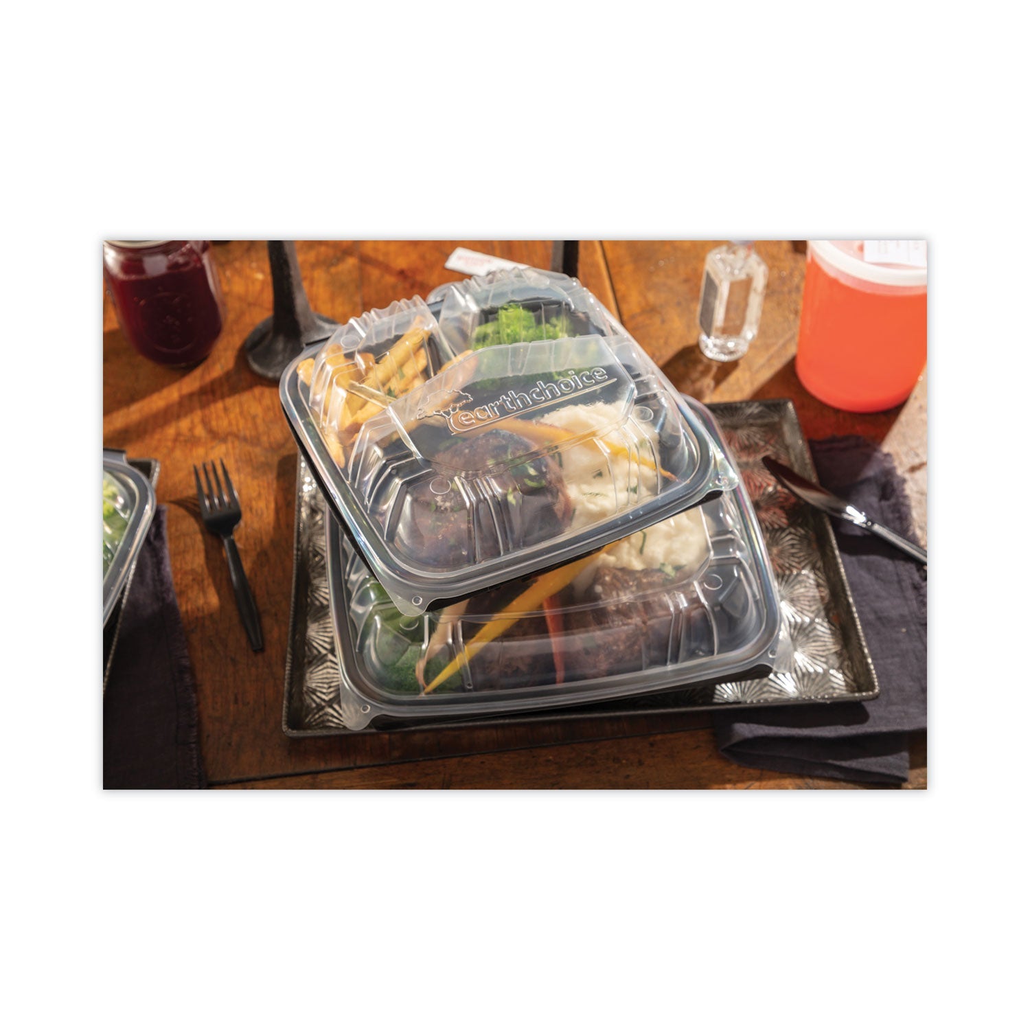 Pactiv Evergreen EarthChoice Vented Dual Color Microwavable Hinged Lid Container, 3-Compartment Base/Lid, 34 oz, Black/Clear, Plastic, 132/CT - Bloom Skins