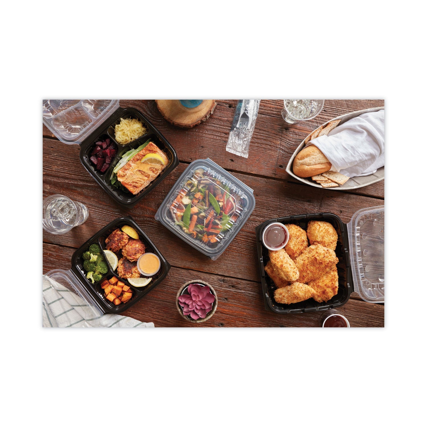 Pactiv Evergreen EarthChoice Vented Dual Color Microwavable Hinged Lid Container, 3 Compartments, 21 oz, Black/Clear, Plastic, 150/Carton