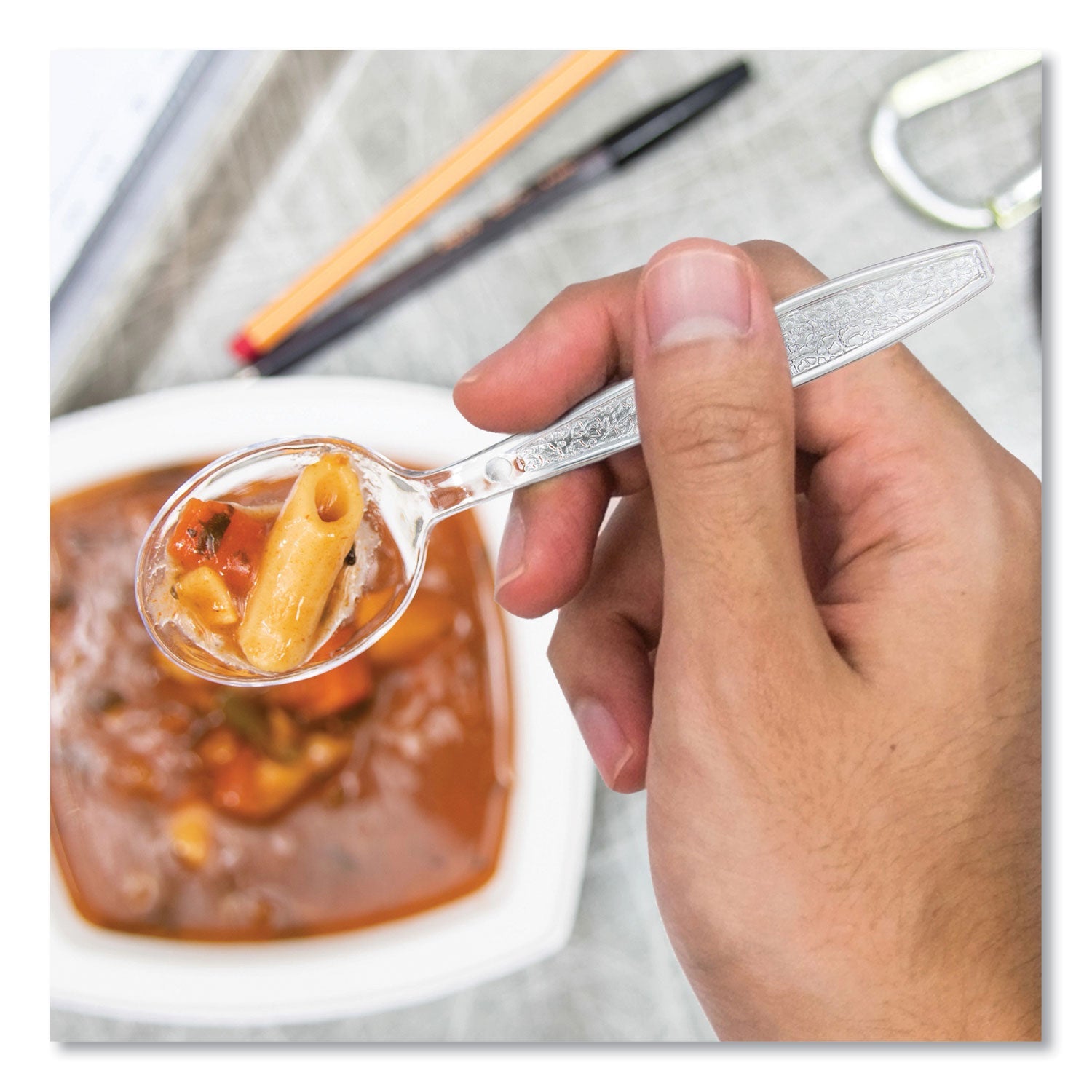 SOLO® Guildware Extra Heavyweight Plastic Cutlery, Soup Spoon, Clear, 1,000/Carton